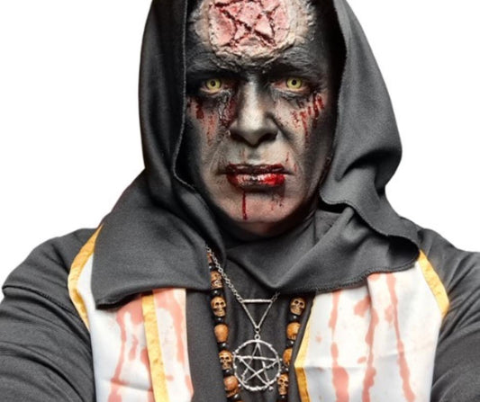 A unique one of a kind pentagram. Made of latex or as a pros aide transfer. Sfx makeup artists let your characters darkness shine.